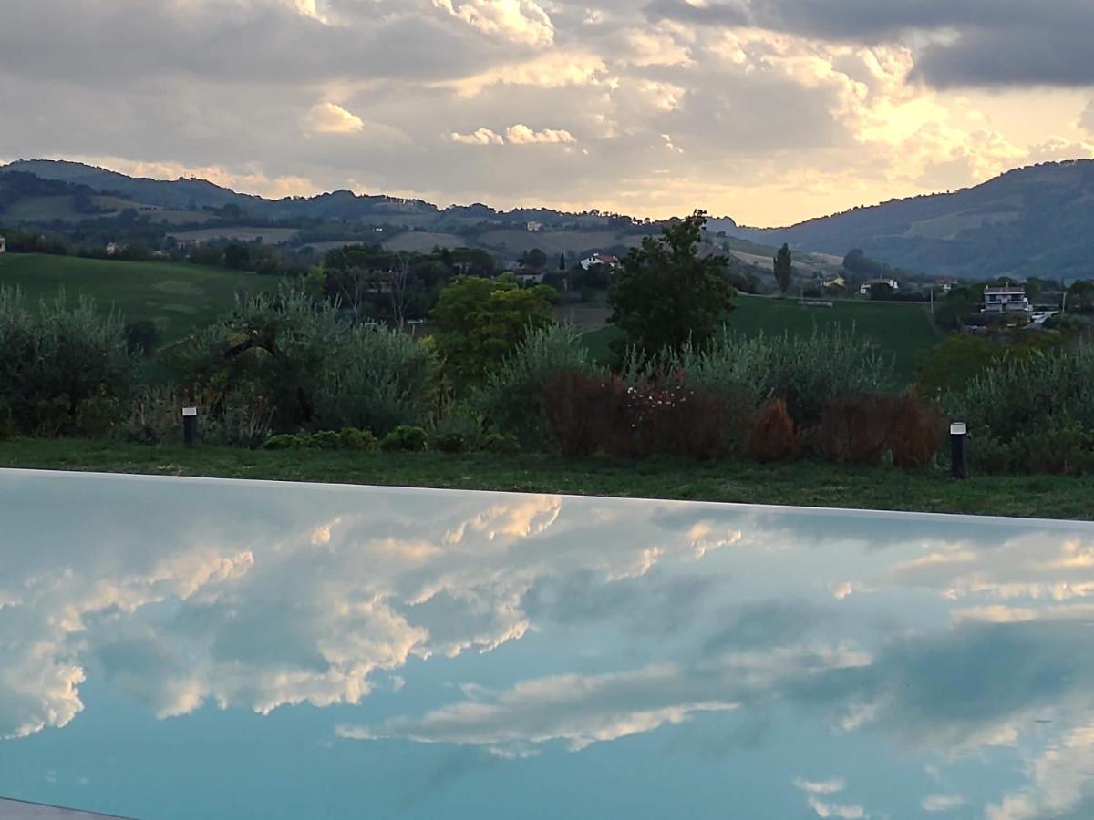 La Maggiolina Country House Montelabbate エクステリア 写真